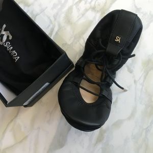 Yosi Samra Lace Up Leather Packable Flat - Size 6